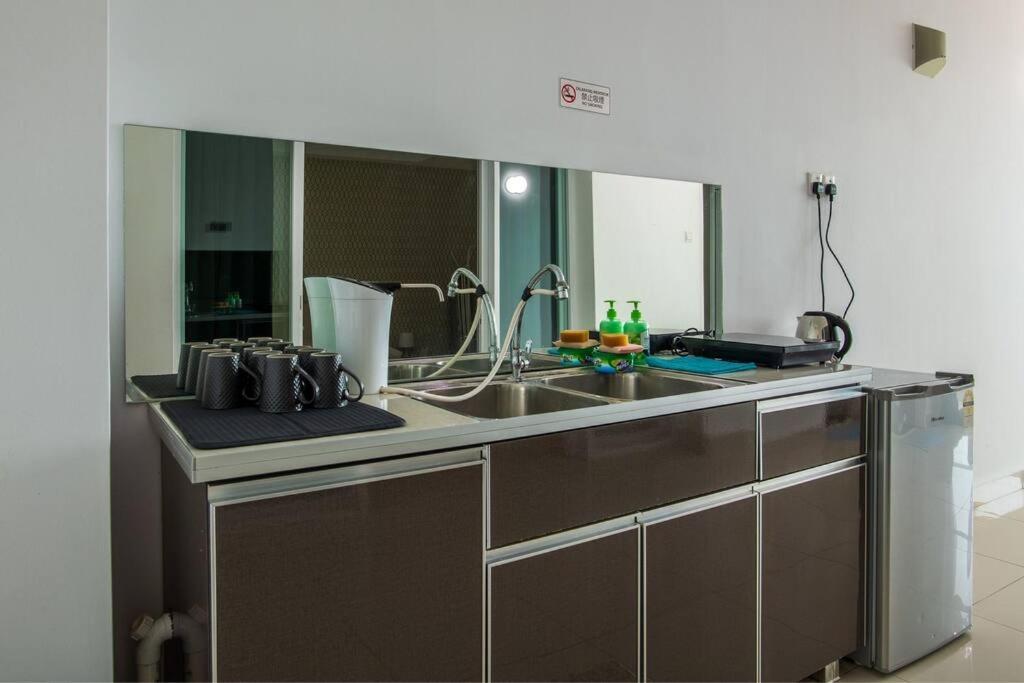 2Bedrooms Maritime Seaview Luxury Suite 2Carpark 2-9Pax Jelutong ภายนอก รูปภาพ